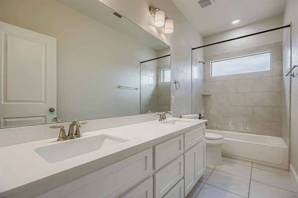 932 Hunters Creek Drive Property Photo 29