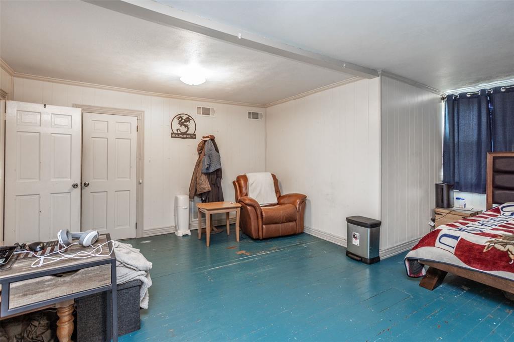 1015 N Dixon Street Property Photo 36