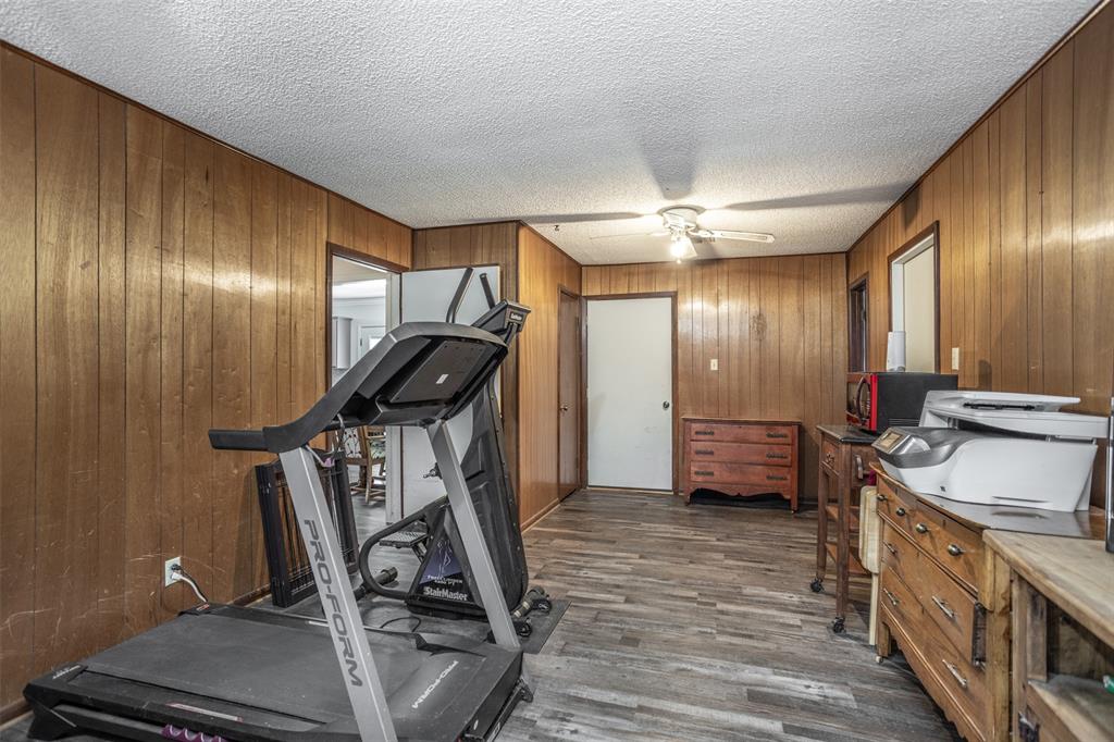 300 Thompson Street Property Photo 17