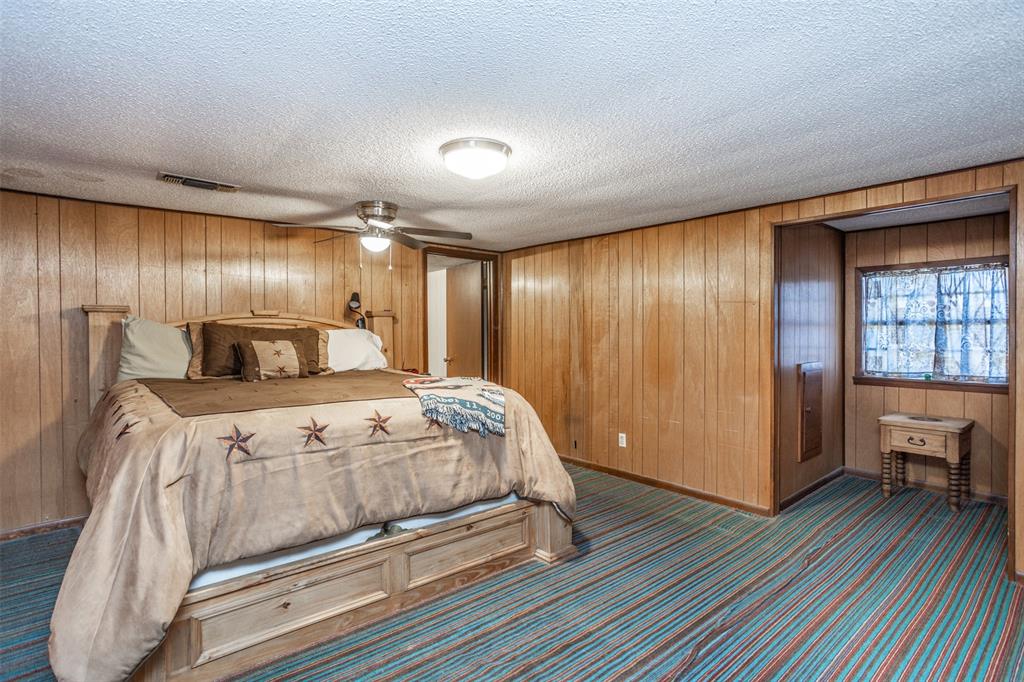 300 Thompson Street Property Photo 25