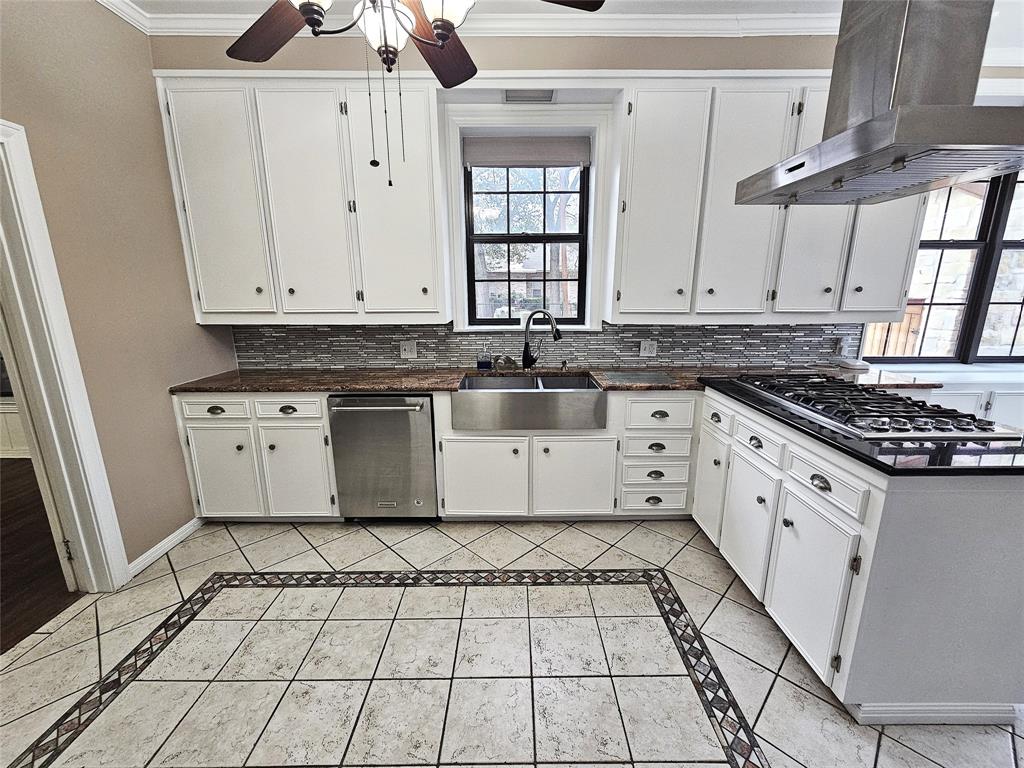 511 E Farrar Street Property Photo 15