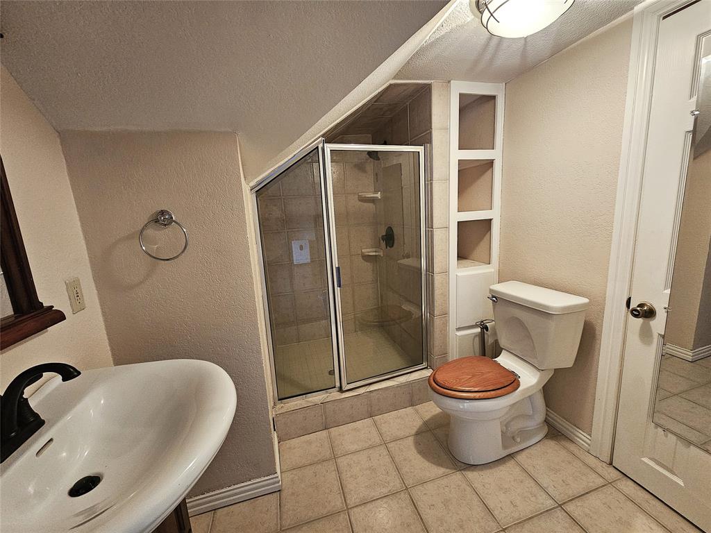 511 E Farrar Street Property Photo 28