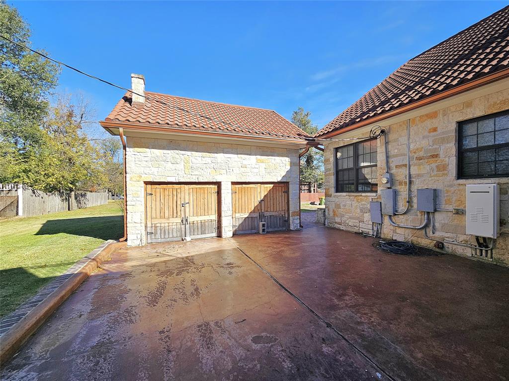 511 E Farrar Street Property Photo 35