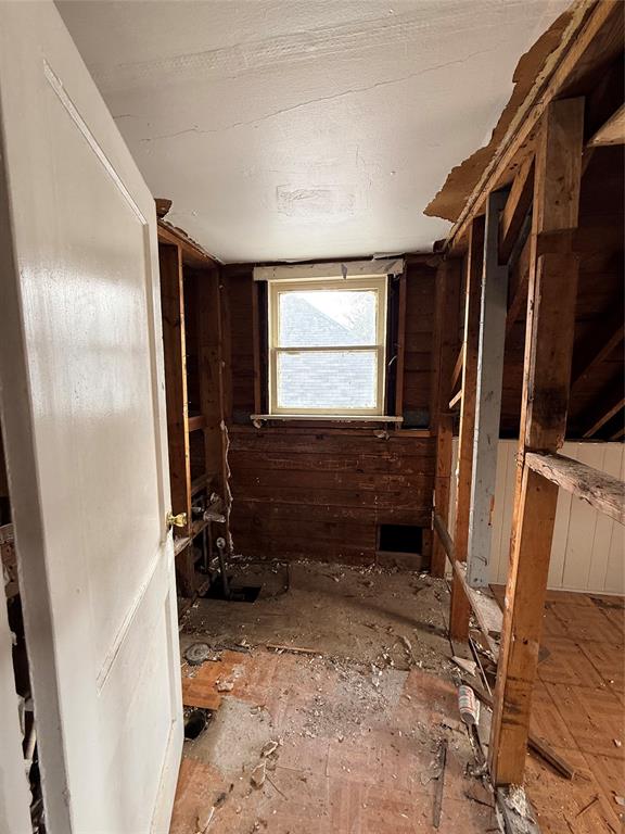 2749 Darien Street Property Photo 16