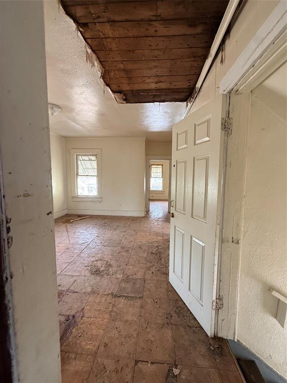 2749 Darien Street Property Photo 19