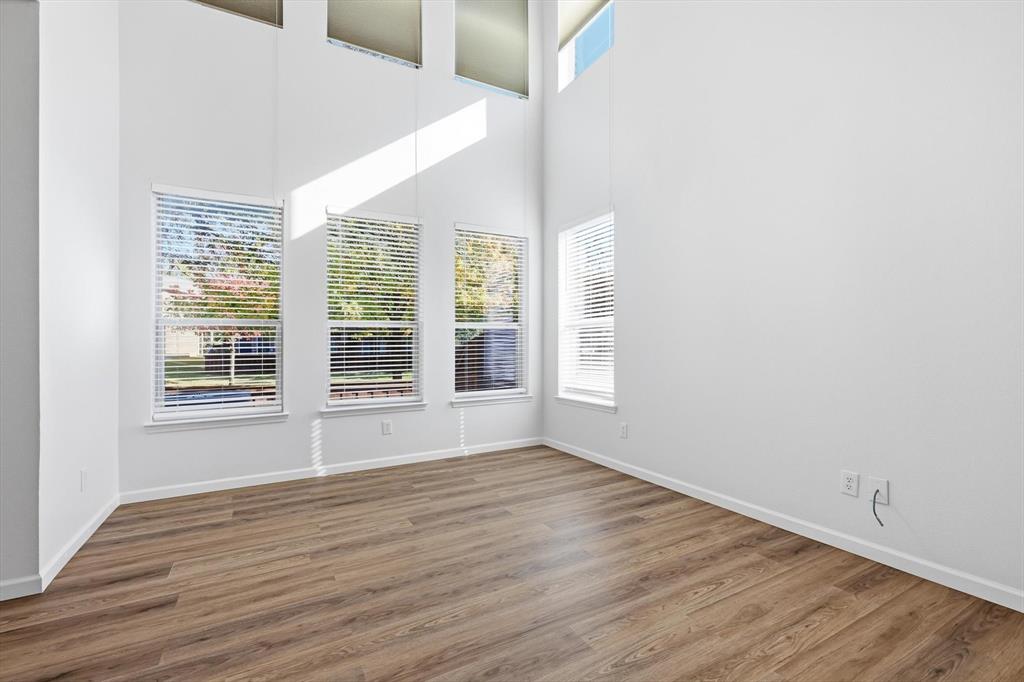 2917 Saint Andrews Drive Property Photo 2