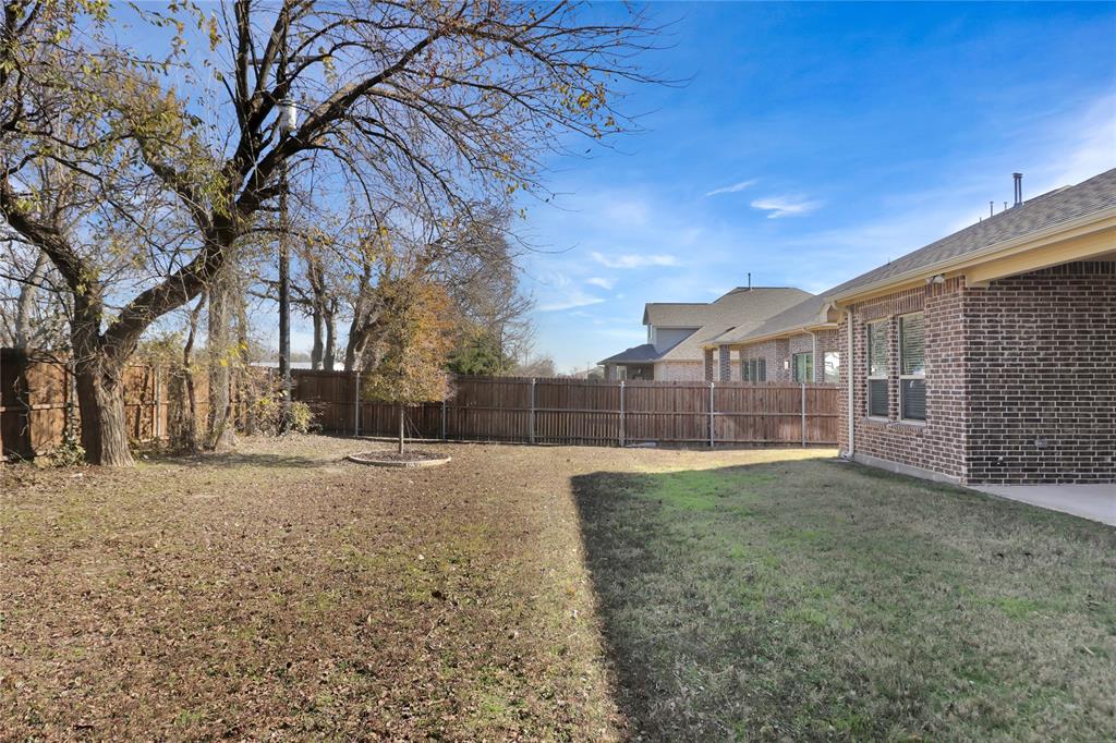 3615 Red Deer Lane Property Photo 5