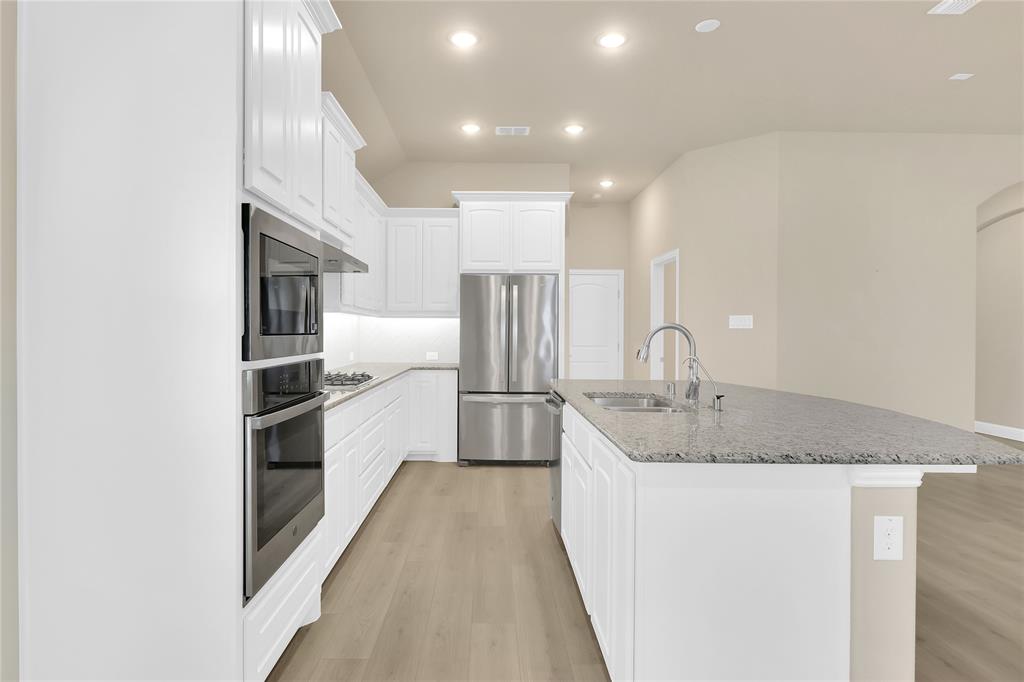 3615 Red Deer Lane Property Photo 12