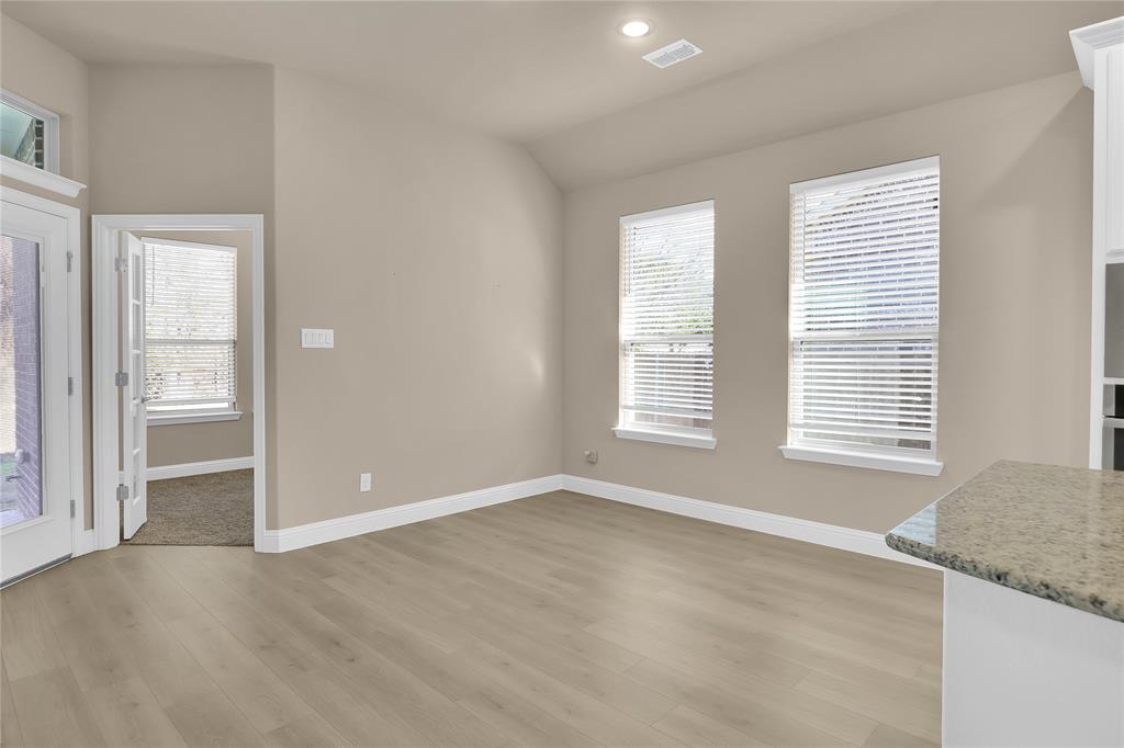 3615 Red Deer Lane Property Photo 14
