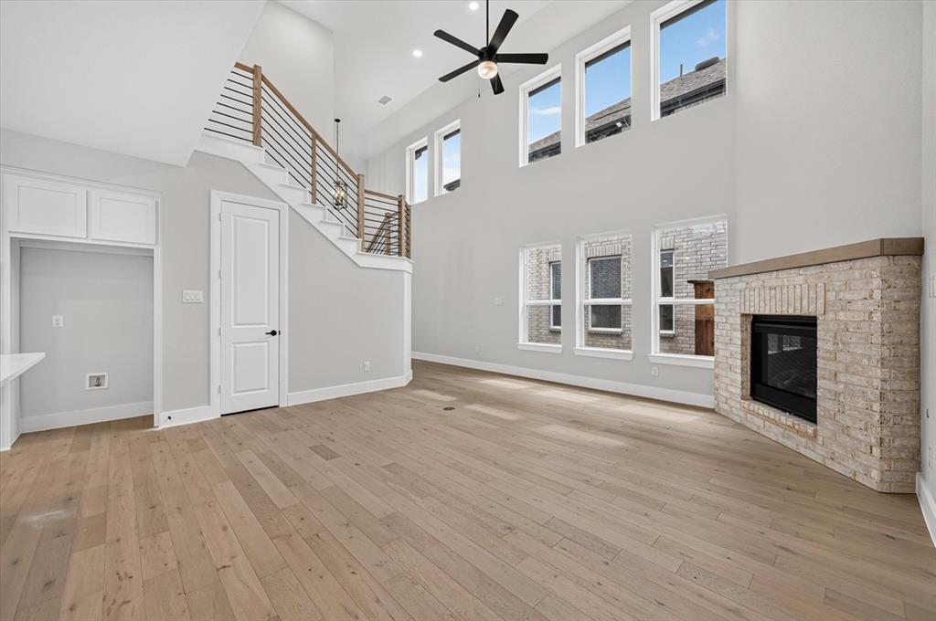 2709 Santa Monica Mews Property Photo 10