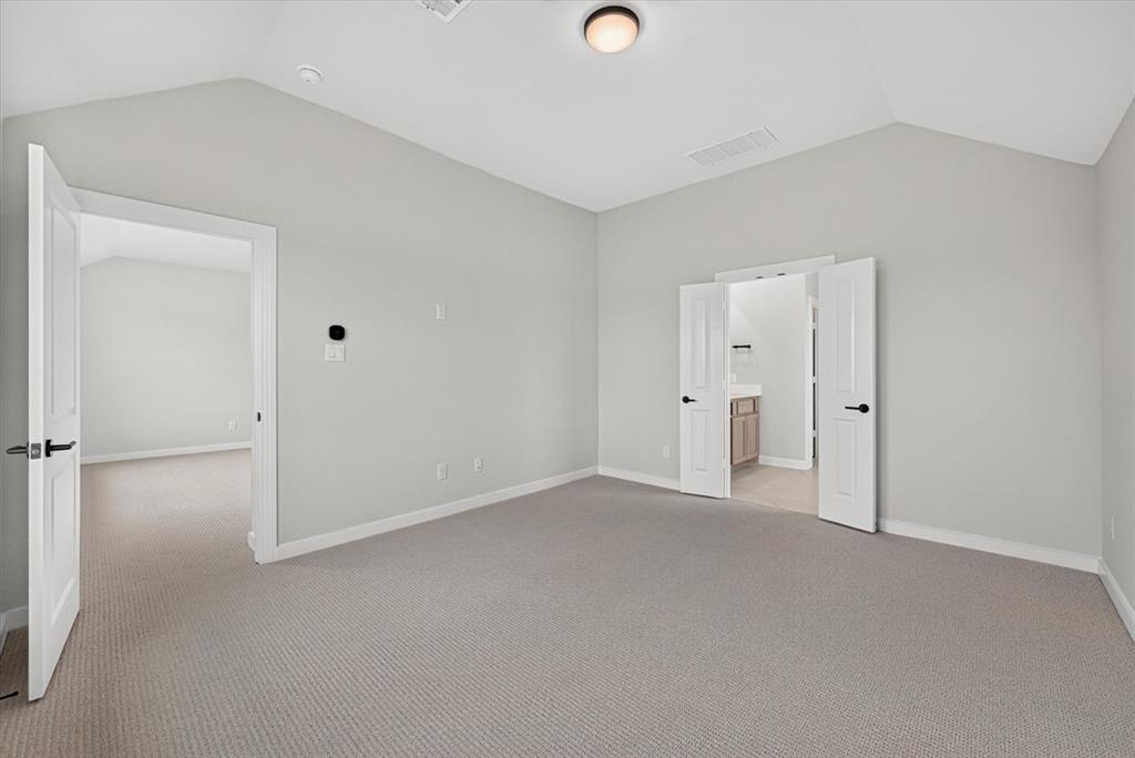 2709 Santa Monica Mews Property Photo 12