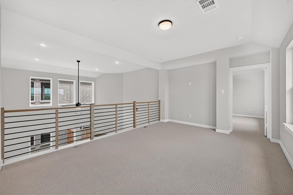2709 Santa Monica Mews Property Photo 22
