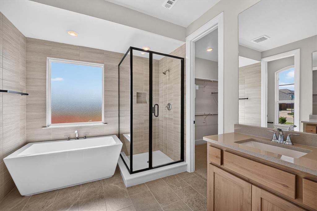 2713 Santa Monica Mews Property Photo 13
