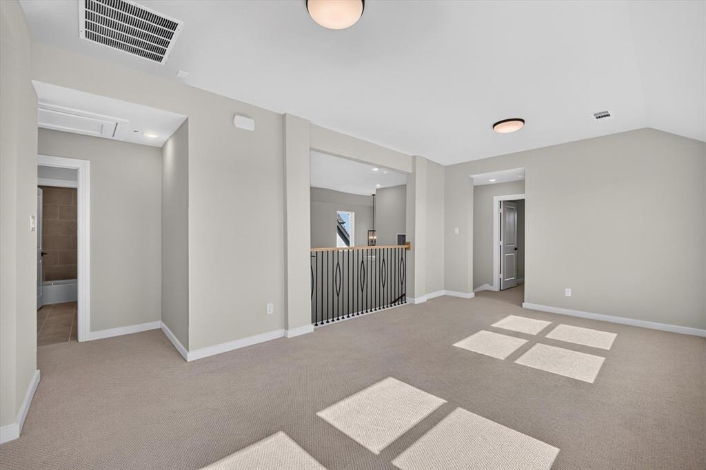 2713 Santa Monica Mews Property Photo 22