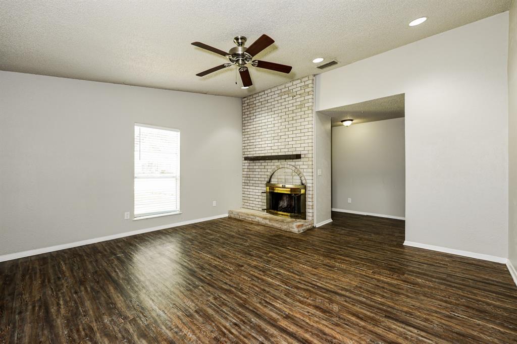 218 Long Shadow Lane Property Photo 2