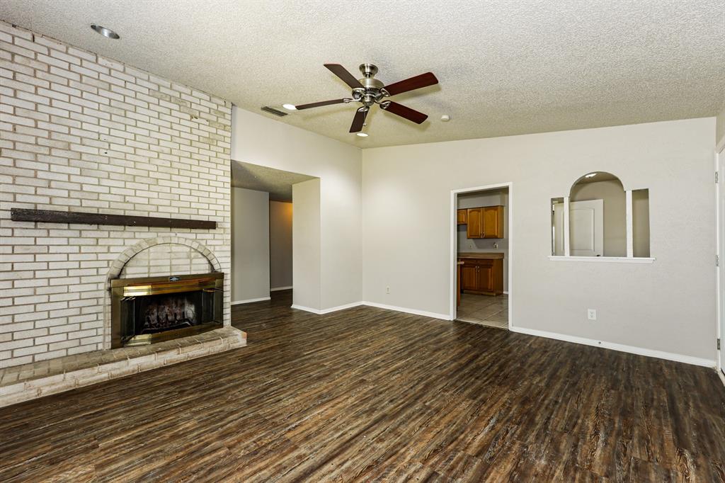 218 Long Shadow Lane Property Photo 3