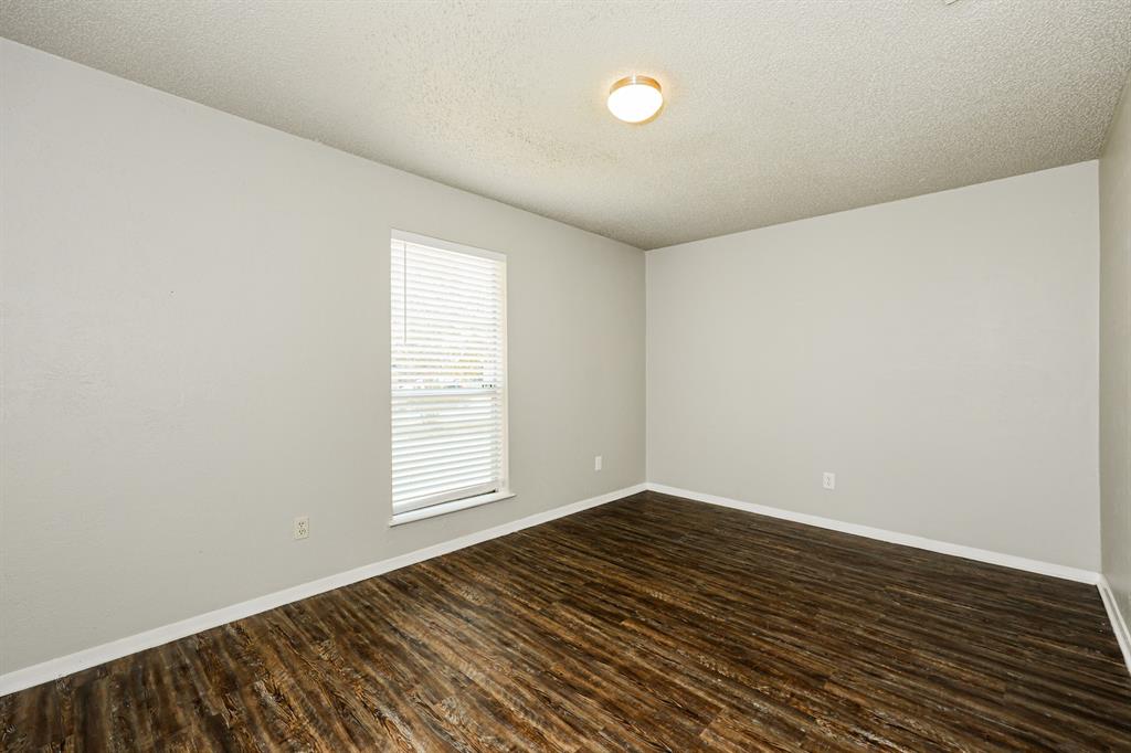 218 Long Shadow Lane Property Photo 10