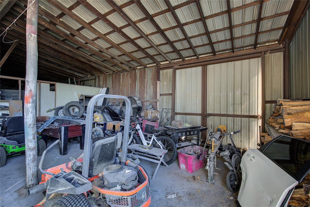 3974 Texas 11 Property Photo 8