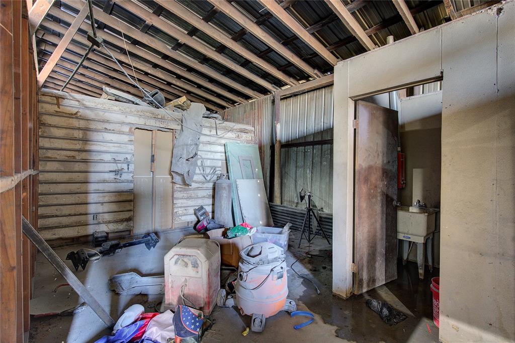3974 Texas 11 Property Photo 9