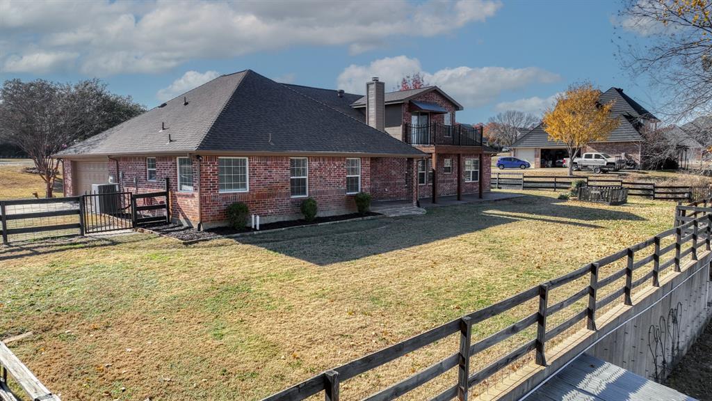 1735 Woodridge Court Property Photo 34