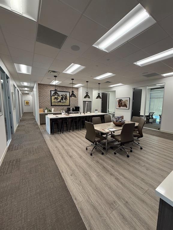 400 Shops Boulevard Property Photo 3
