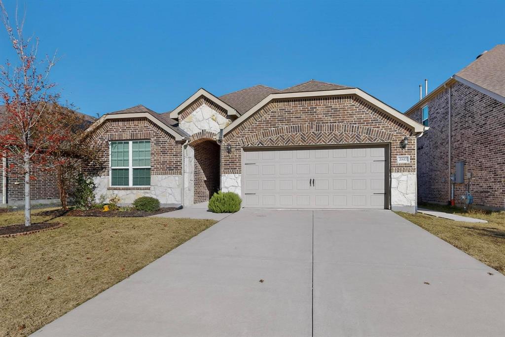 2817 Ash Avenue Property Photo 2