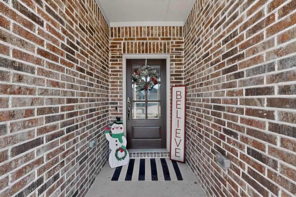 2817 Ash Avenue Property Photo 4