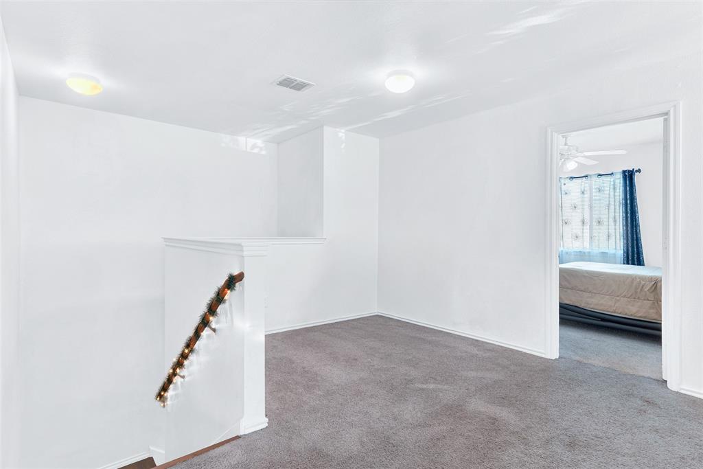 5722 Firethorn Drive Property Photo 22