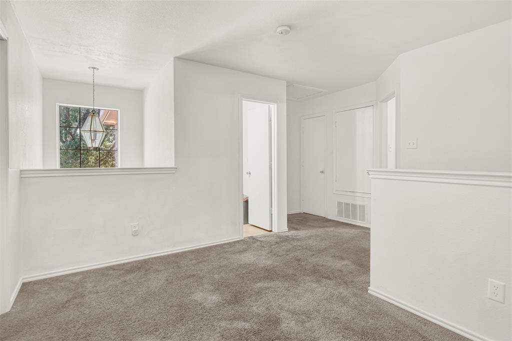 5722 Firethorn Drive Property Photo 23