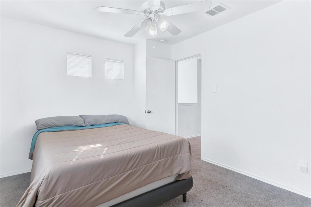 5722 Firethorn Drive Property Photo 26
