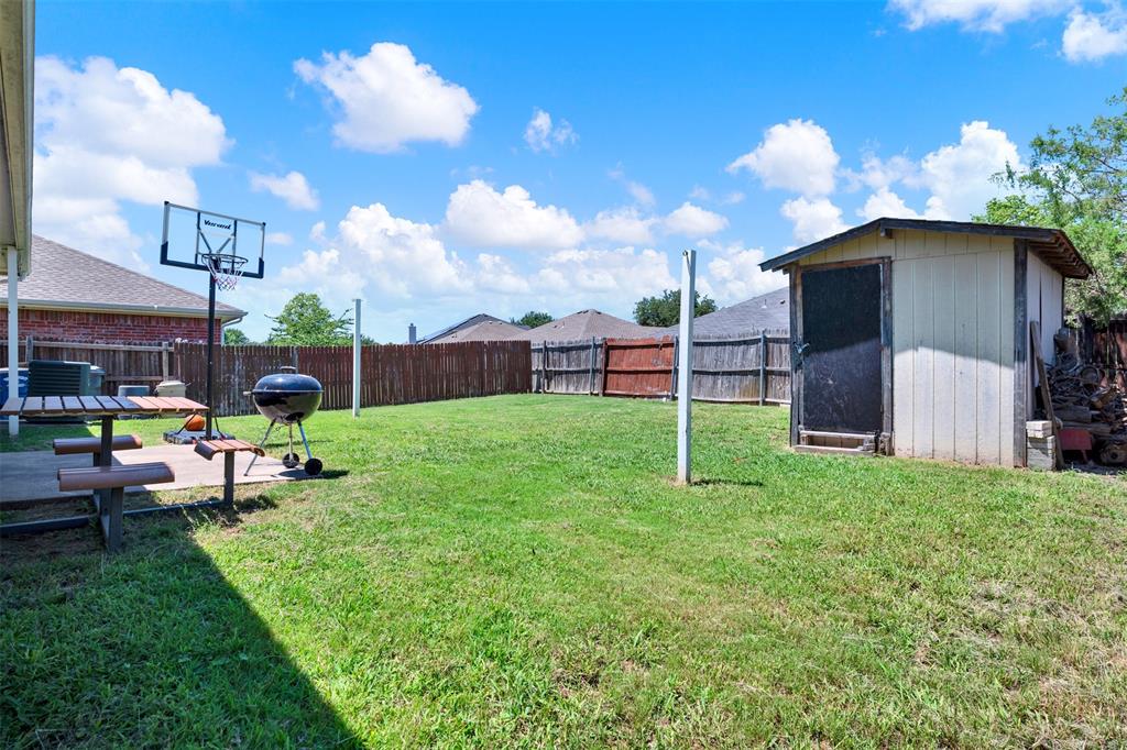 5722 Firethorn Drive Property Photo 32