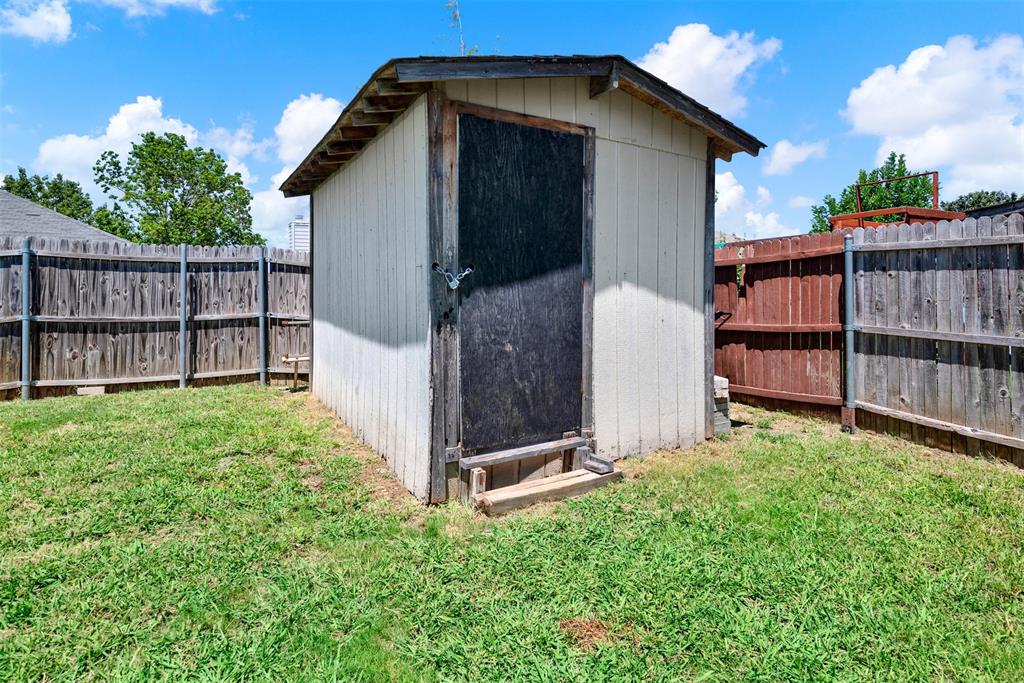 5722 Firethorn Drive Property Photo 35