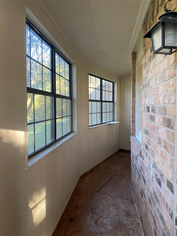 1805 E Beverly Drive Property Photo 8