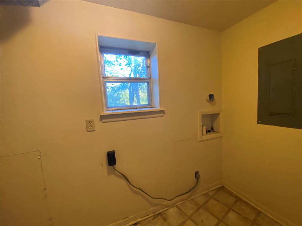 1805 E Beverly Drive Property Photo 20