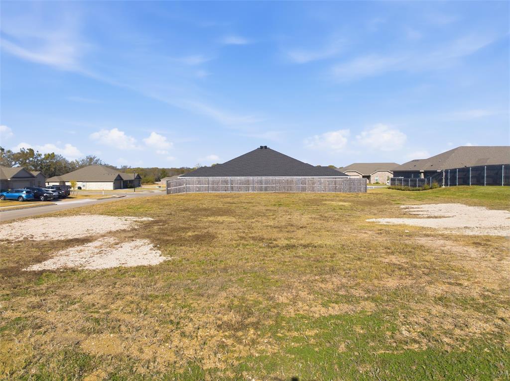 700 Sugar Mill Court Property Photo 9