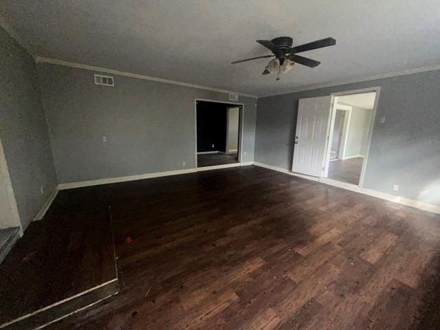 2302 E Mistletoe Avenue Property Photo 10