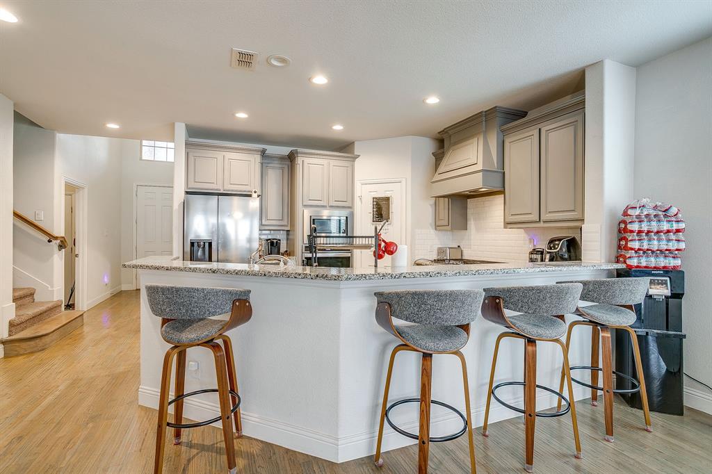 5656 Broad Bay Lane Property Photo 1