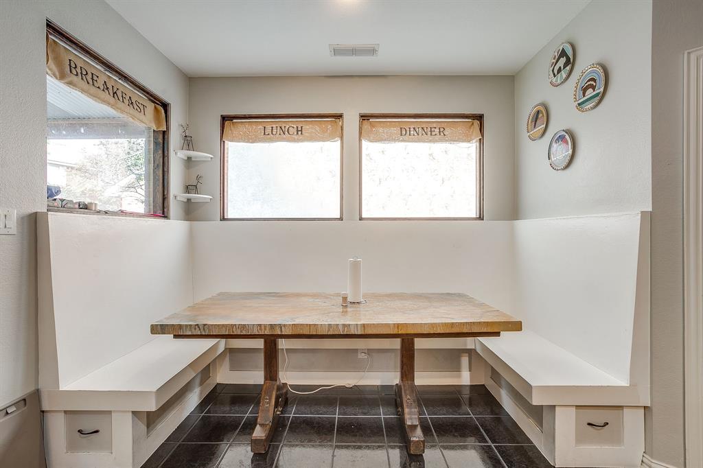 6602 Fox Glen Drive Property Photo 17