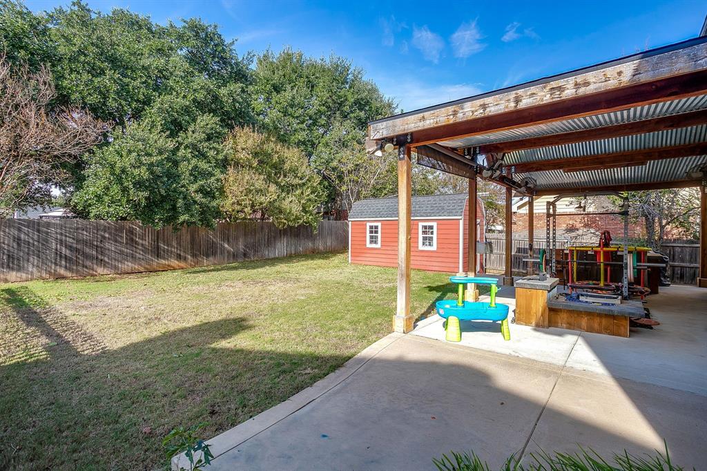 6602 Fox Glen Drive Property Photo 36
