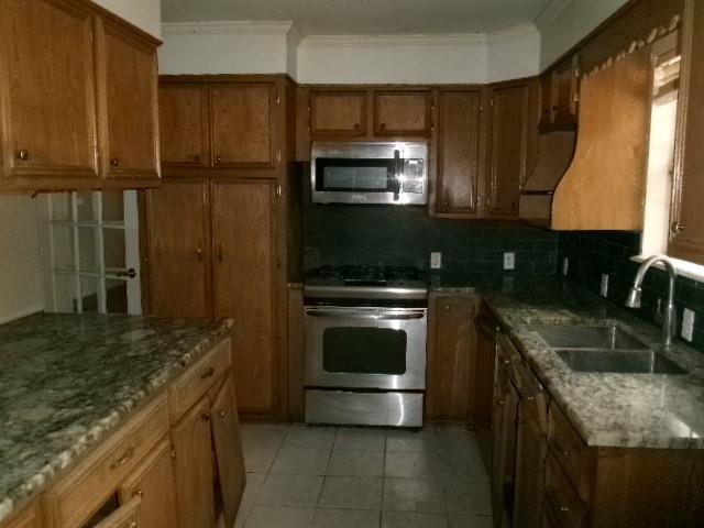10159 Miller Drive Property Photo 8