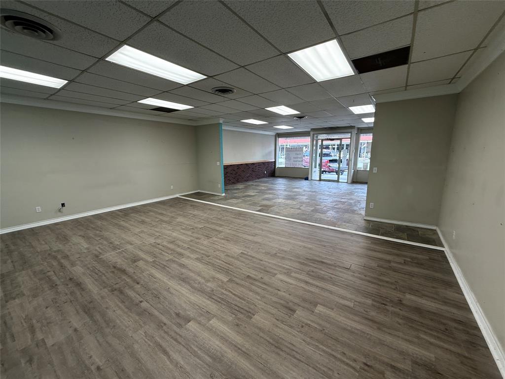 117 N Main Street Property Photo 7