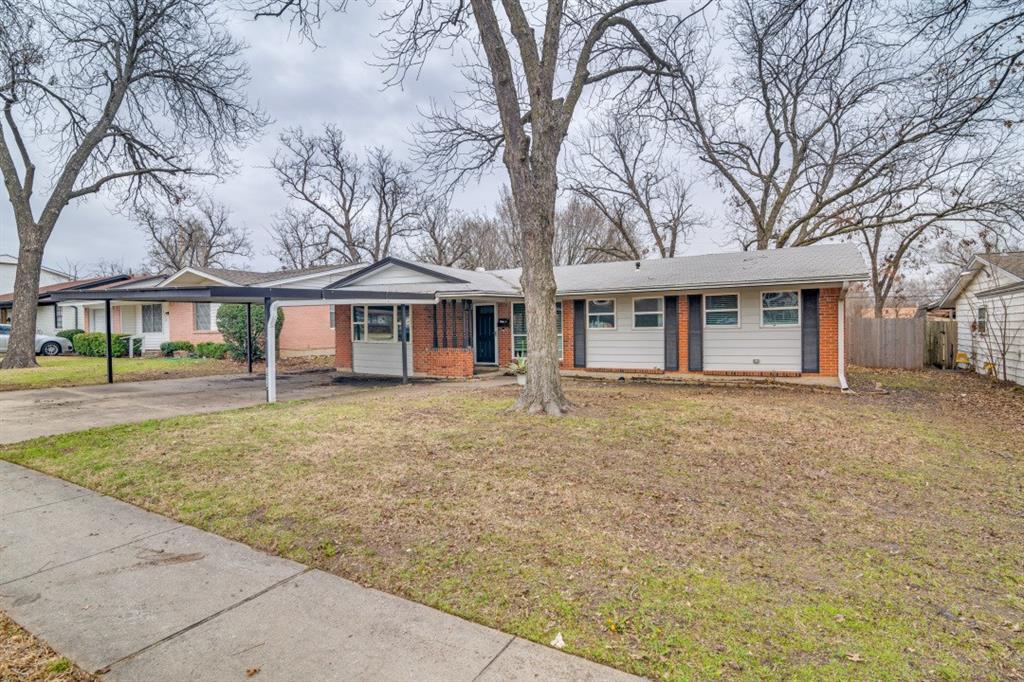 3834 Emerald Drive Property Photo 1