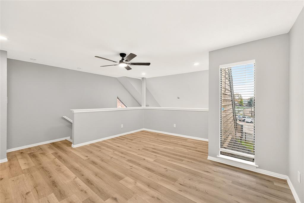 9801 Walnut Street 212 Property Photo 10