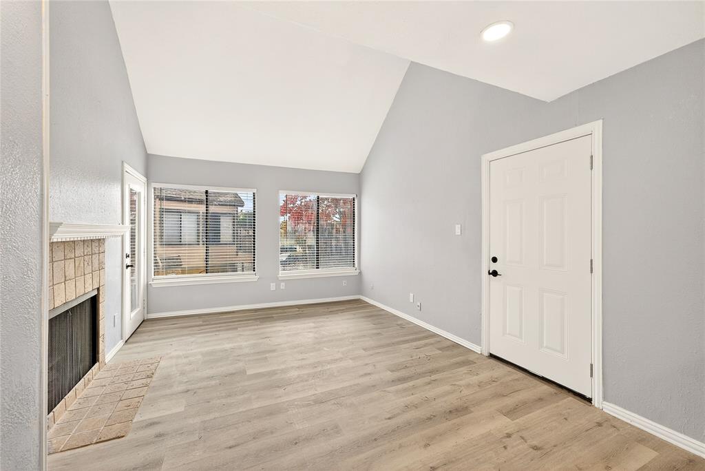 9801 Walnut Street 212 Property Photo 12