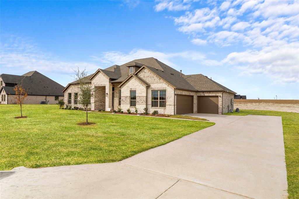 144 Lila Lake Drive Property Photo 1