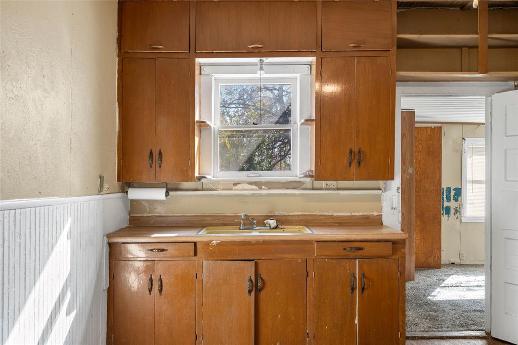 5611 Alton Avenue Property Photo 17