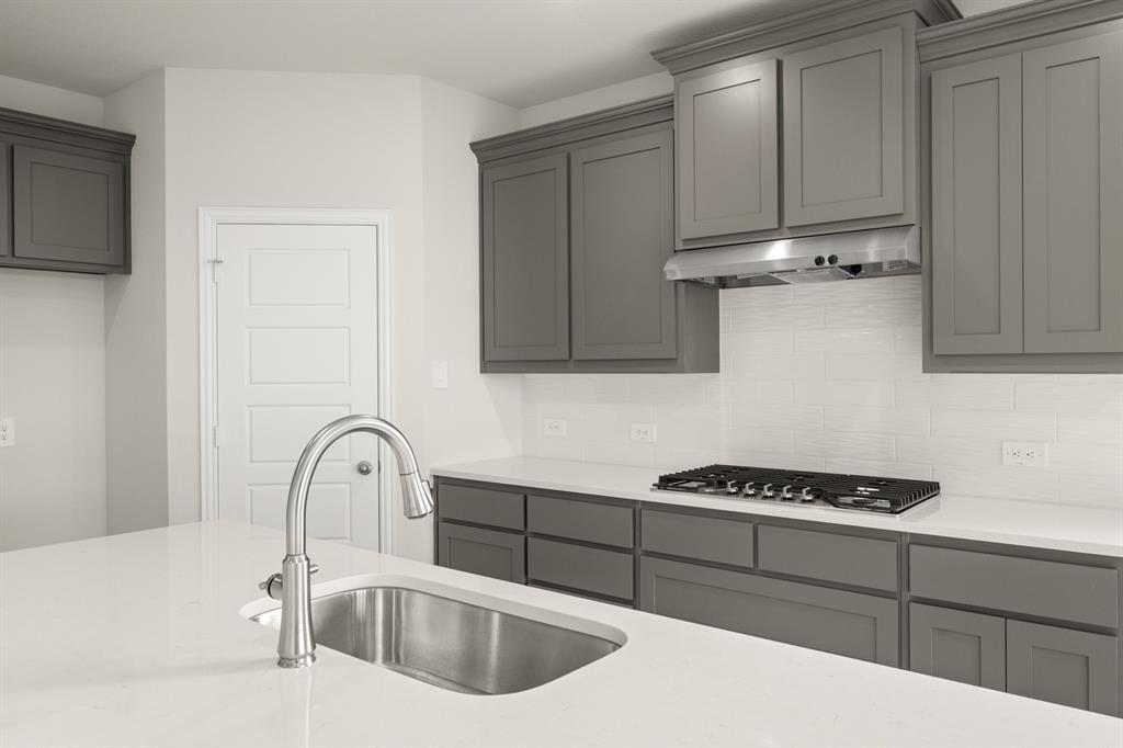 1101 Worthington Drive Property Photo 8