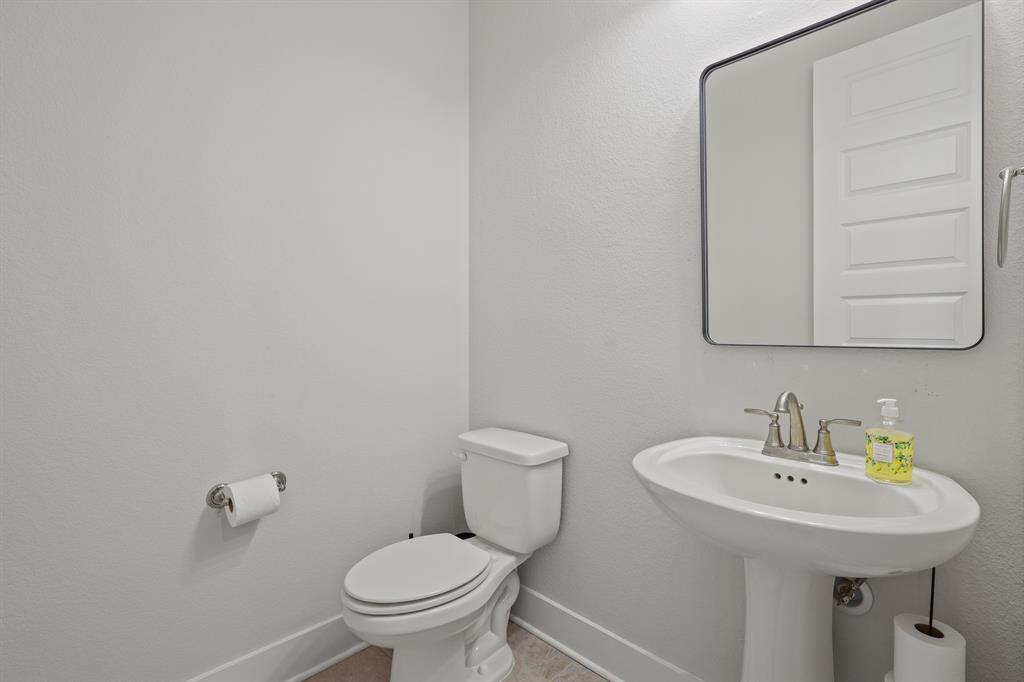 638 Taylor Drive Property Photo 18