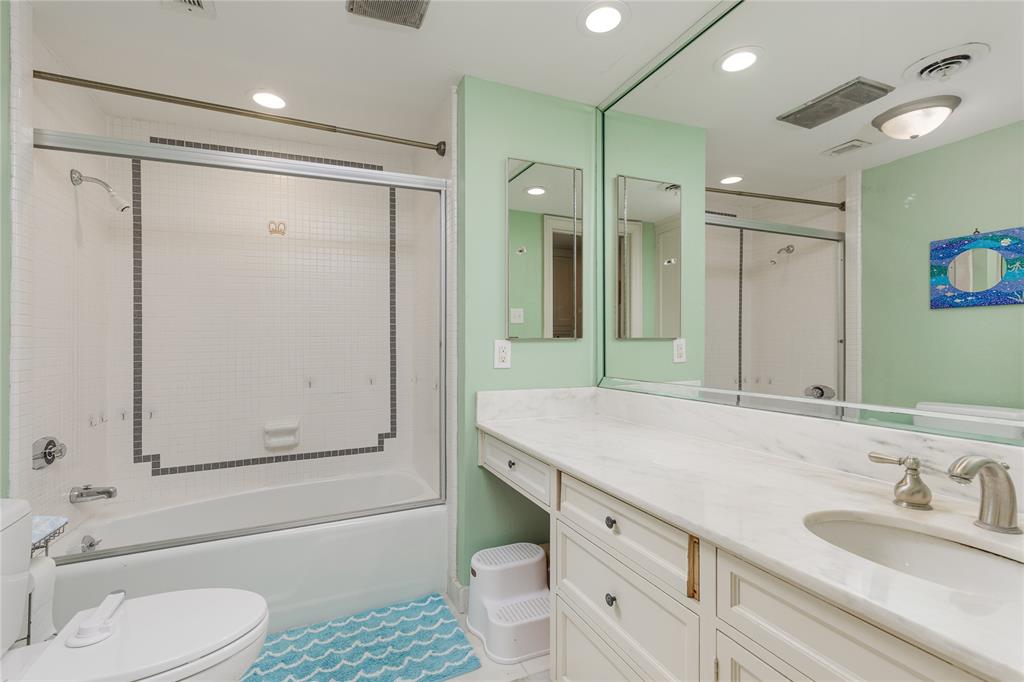 6126 Averill Way 103w Property Photo 20