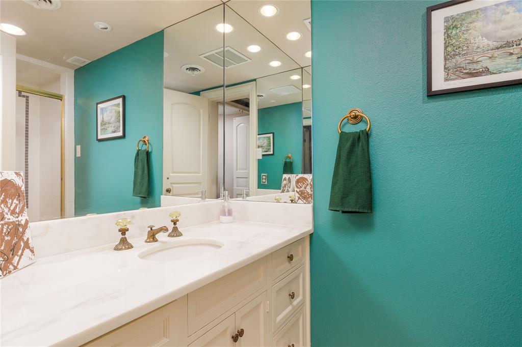 6126 Averill Way 103w Property Photo 22
